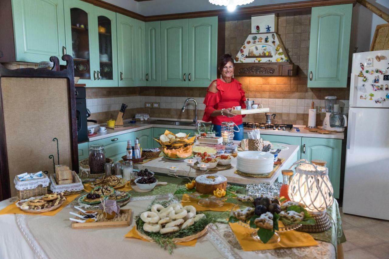 לינה וארוחת בוקר קסטלבאטה Il Brillocco מראה חיצוני תמונה